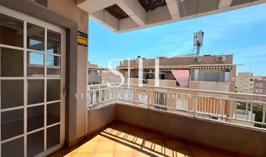 Resale - Apartment / flat - Torrevieja - Costa Blanca