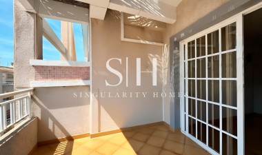 Resale - Apartment / flat - Torrevieja - Costa Blanca