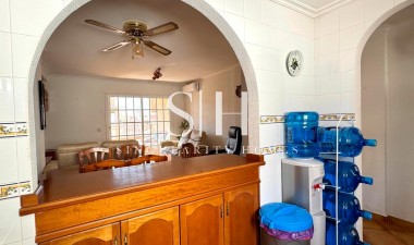 Resale - Apartment / flat - Torrevieja - Costa Blanca