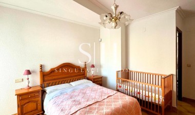 Resale - Apartment / flat - Torrevieja - Costa Blanca