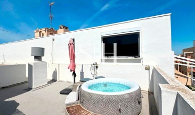 Resale - Apartment / flat - Torrevieja - Costa Blanca