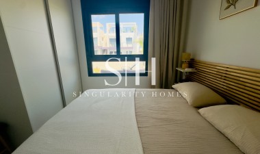 Resale - Apartment / flat - San Miguel de Salinas