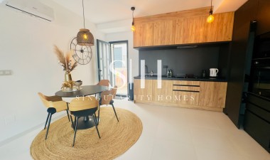 Resale - Apartment / flat - San Miguel de Salinas