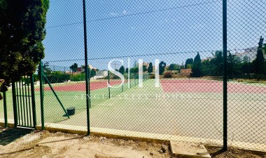 Перепродажа - Квартира / квартира - Torrevieja - La Mata