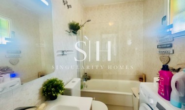 Перепродажа - Квартира / квартира - Torrevieja - La Mata