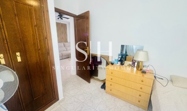 Перепродажа - Квартира / квартира - Torrevieja - La Mata