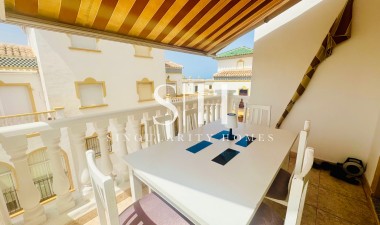 Перепродажа - Квартира / квартира - Torrevieja - La Mata