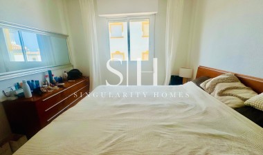 Перепродажа - Квартира / квартира - Torrevieja - La Mata