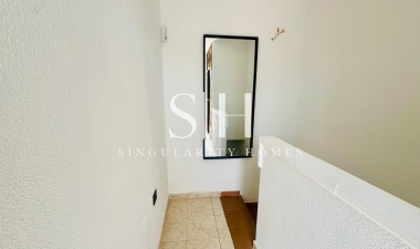 Перепродажа - Квартира / квартира - Torrevieja - La Mata