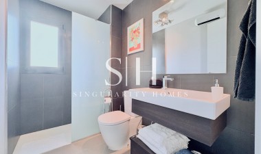 Resale - Apartment / flat - Las Ramblas Golf