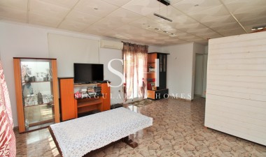 Återförsäljning - Business - Villamartin