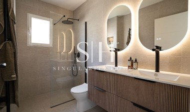 Wiederverkauf - Villa - Orihuela Costa - Los Almendros-la Florida