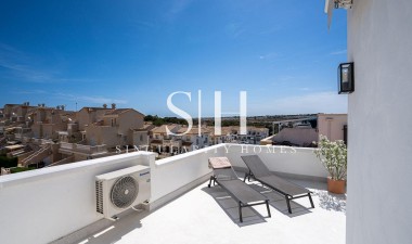 Wiederverkauf - Villa - Orihuela Costa - Los Almendros-la Florida