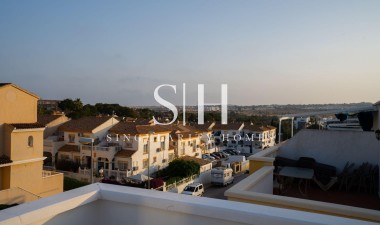 Wiederverkauf - Villa - Orihuela Costa - Los Almendros-la Florida