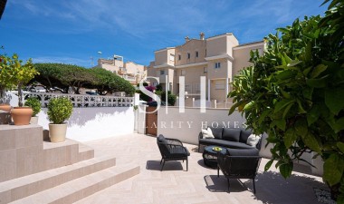 Wiederverkauf - Villa - Orihuela Costa - Los Almendros-la Florida