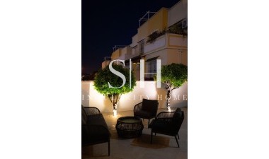 Wiederverkauf - Villa - Orihuela Costa - Los Almendros-la Florida