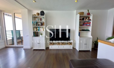 Resale - Apartment / flat - Alicante - Albufereta