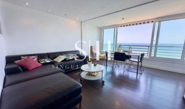 Resale - Apartment / flat - Alicante - Albufereta