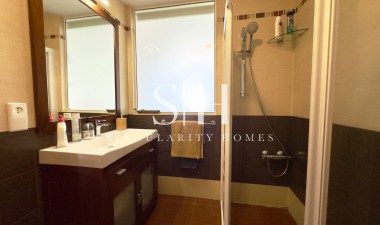 Resale - Apartment / flat - Alicante - Albufereta