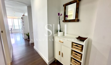 Resale - Apartment / flat - Alicante - Albufereta