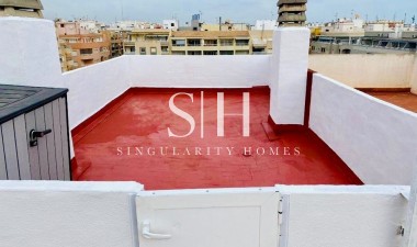 Resale - Apartment / flat - Torrevieja - Torrevieja*