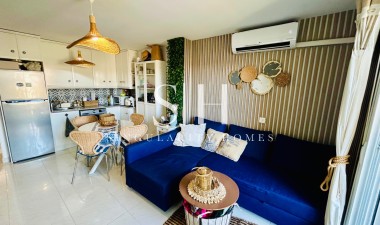 Resale - Apartment / flat - Torrevieja - Torrevieja*