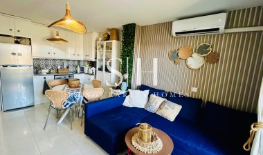 Resale - Apartment / flat - Torrevieja - Torrevieja*