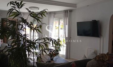 Перепродажа - Villa - Villamartin - Costa Blanca