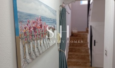 Перепродажа - Villa - Villamartin - Costa Blanca