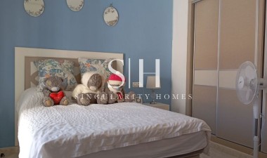 Перепродажа - Villa - Villamartin - Costa Blanca