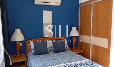 Перепродажа - Villa - Villamartin - Costa Blanca