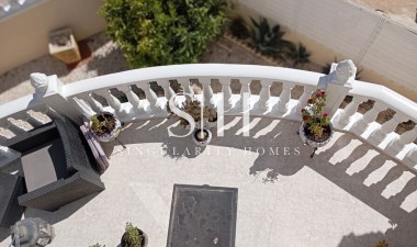 Перепродажа - Villa - Villamartin - Costa Blanca