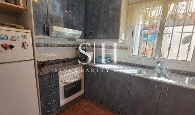 Перепродажа - Casa - Orihuela Costa - Playa Flamenca