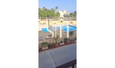 Перепродажа - Casa - Orihuela Costa - Playa Flamenca