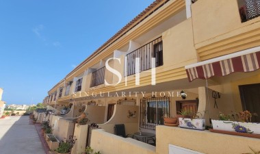 Перепродажа - Casa - Orihuela Costa - Playa Flamenca