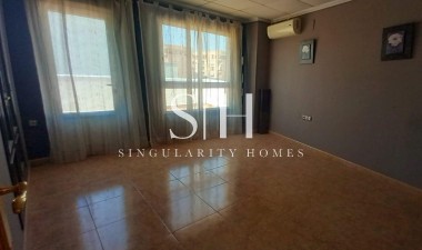 Wiederverkauf - Haus - Torrevieja - Nueva Torrevieja