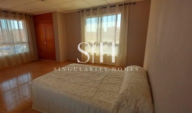 Wiederverkauf - Haus - Torrevieja - Nueva Torrevieja