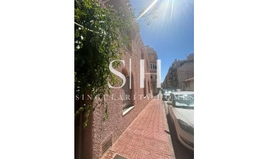 Перепродажа - Casa - Torrevieja - Centro