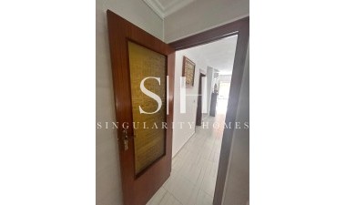 Перепродажа - Casa - Torrevieja - Centro