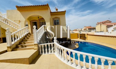 Resale - Villa - Ciudad Quesada