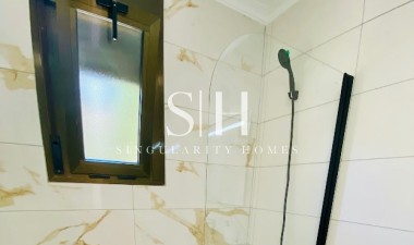 Перепродажа - Casa - San Miguel de Salinas - Cerro del Sol