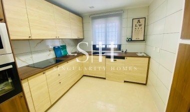 Перепродажа - Casa - San Miguel de Salinas - Cerro del Sol