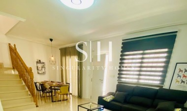 Перепродажа - Casa - San Miguel de Salinas - Cerro del Sol