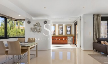 Wiederverkauf - Villa - Orihuela Costa - La Zenia