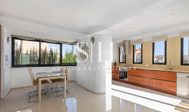 Wiederverkauf - Villa - Orihuela Costa - La Zenia