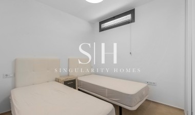 Wiederverkauf - Villa - Orihuela Costa - La Zenia