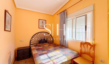 Herverkoop - Huis - Orihuela Costa - Punta Prima