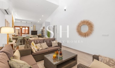 Herverkoop - Villa - Orihuela Costa - Punta Prima