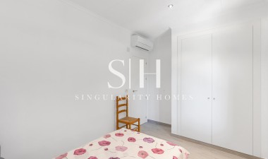 Herverkoop - Villa - Orihuela Costa - Punta Prima