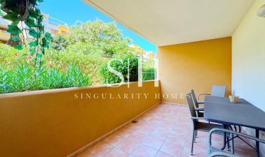 Перепродажа - Квартира / квартира - Torrevieja - Punta prima